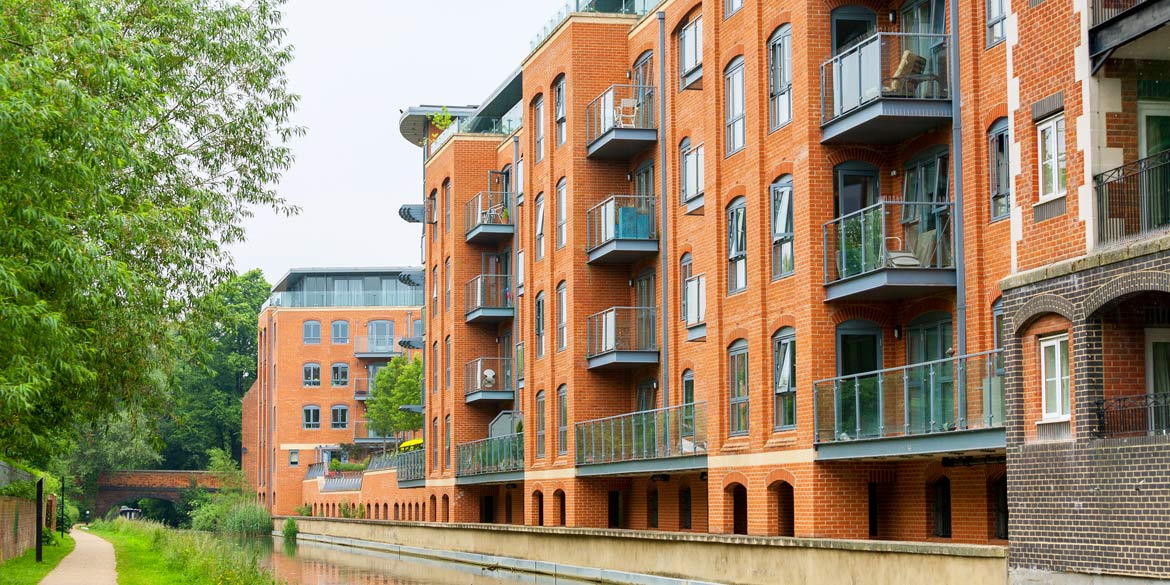 Do-i-qualify-for-Leasehold-enfranchisement-Kempton-Carr-Croft-.jpg